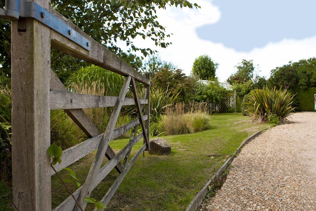Lockgate Dairy Bed and Breakfast Τσίτσεστερ Εξωτερικό φωτογραφία