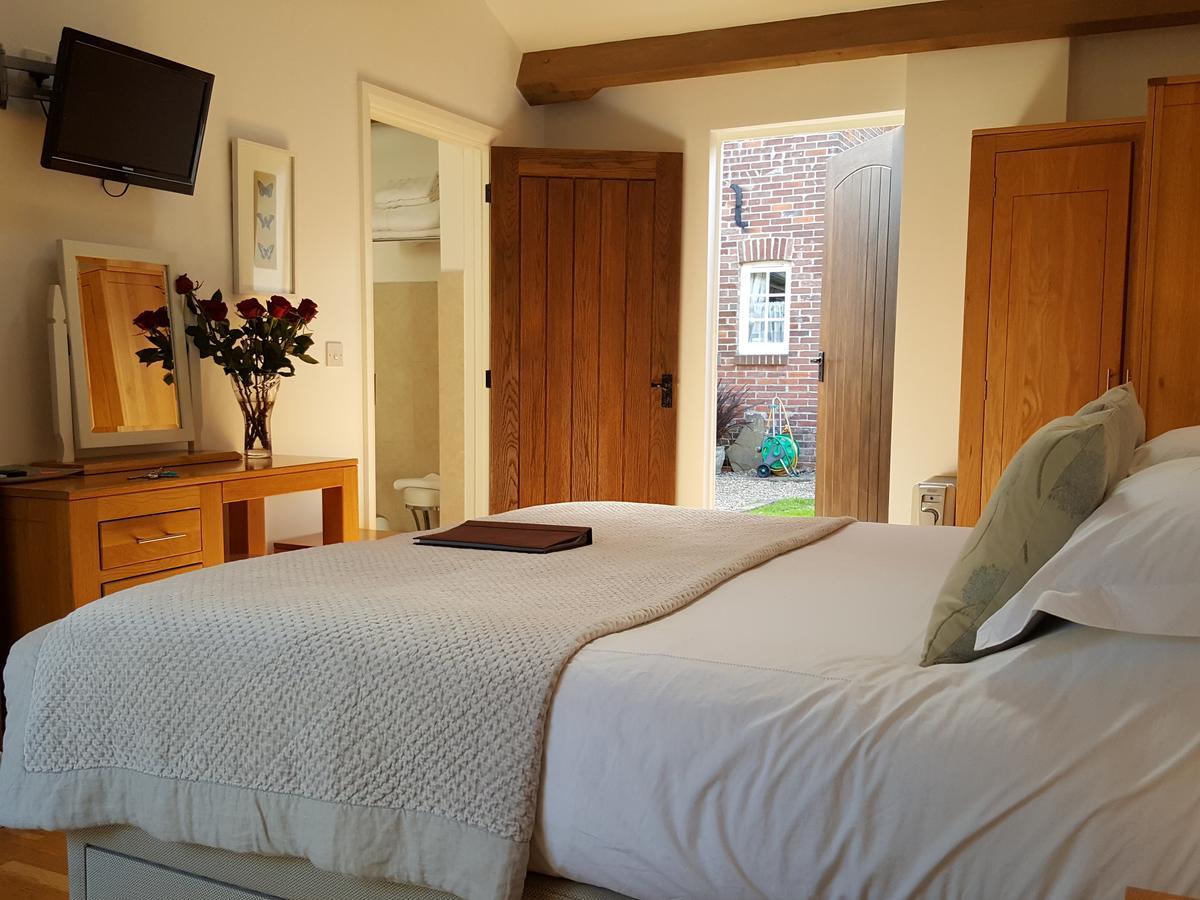 Lockgate Dairy Bed and Breakfast Τσίτσεστερ Εξωτερικό φωτογραφία